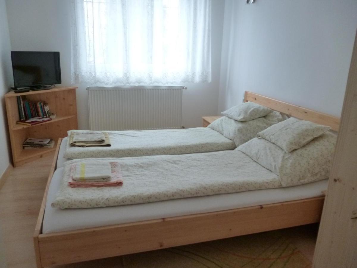 Keresztmama Haza Apartment Hajduszoboszlo Ngoại thất bức ảnh